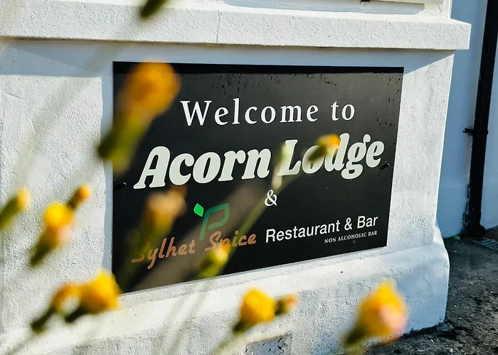 Acorn Lodge Hotel Gatwick & Parking