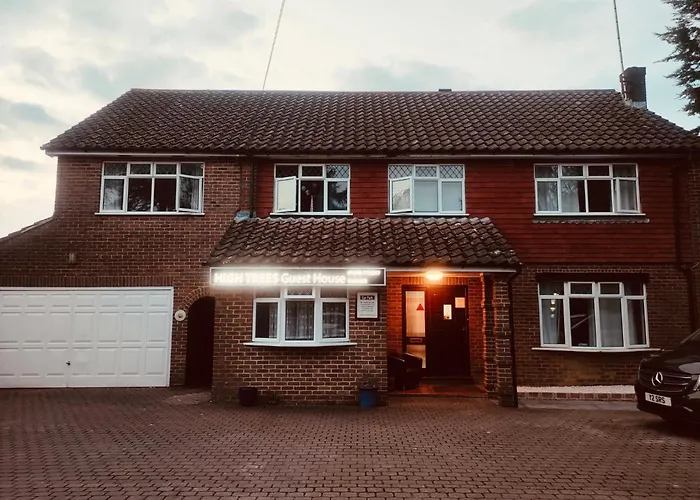 High Trees Guest House Gatwick Horley 