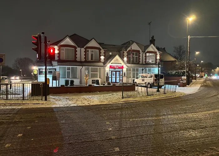 Acorn Lodge Hotel Gatwick & Parking