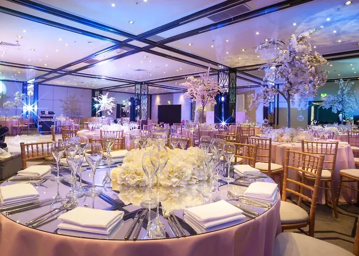 Hilton London Gatwick AirportAirport Hotel